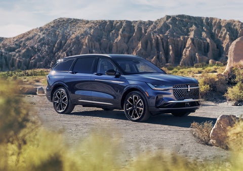 A 2024 Lincoln Nautilus® SUV is parked in a desert national park. | Pinnacle Lincoln in Nicholasville KY