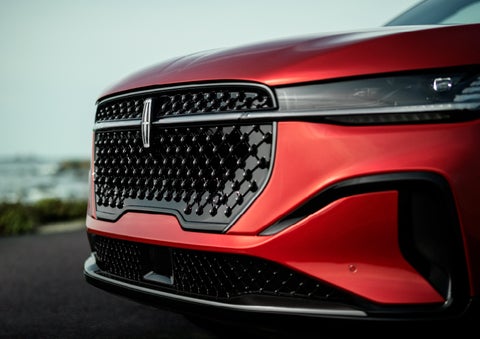 The sleek grille of a 2024 Lincoln Nautilus® SUV with the available Jet Appearance Package makes a bold statement. | Pinnacle Lincoln in Nicholasville KY
